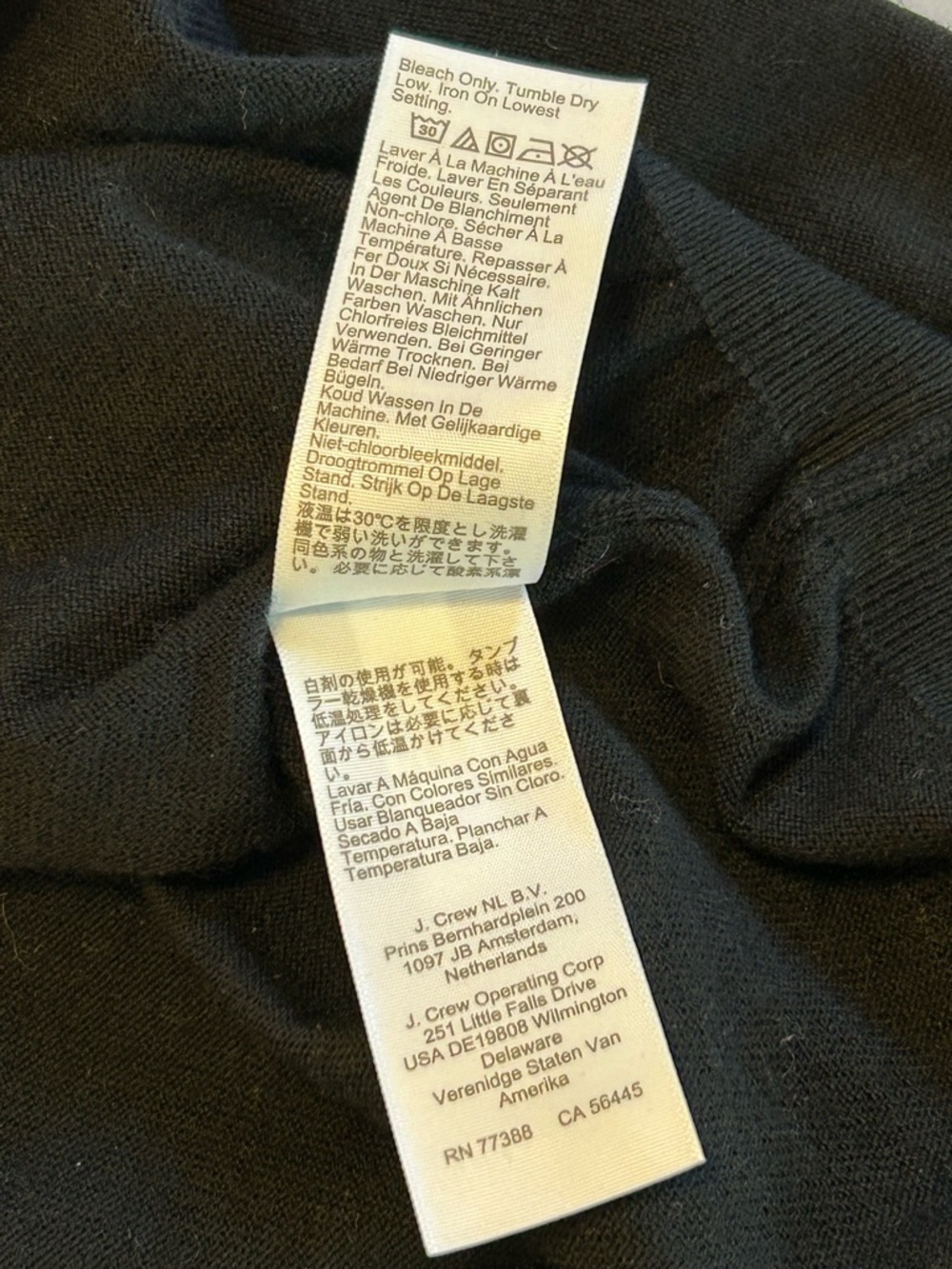 Like NEW JCREW Black Merino SZ M Long Sleeve Scoop Neck Sweater Classic Quality! - Picture 7 of 7